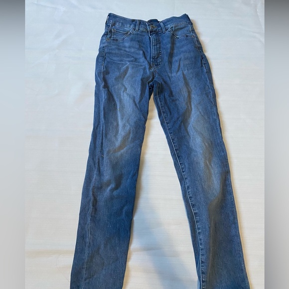 high rise butt lift jeans from express - Picture 1 of 3